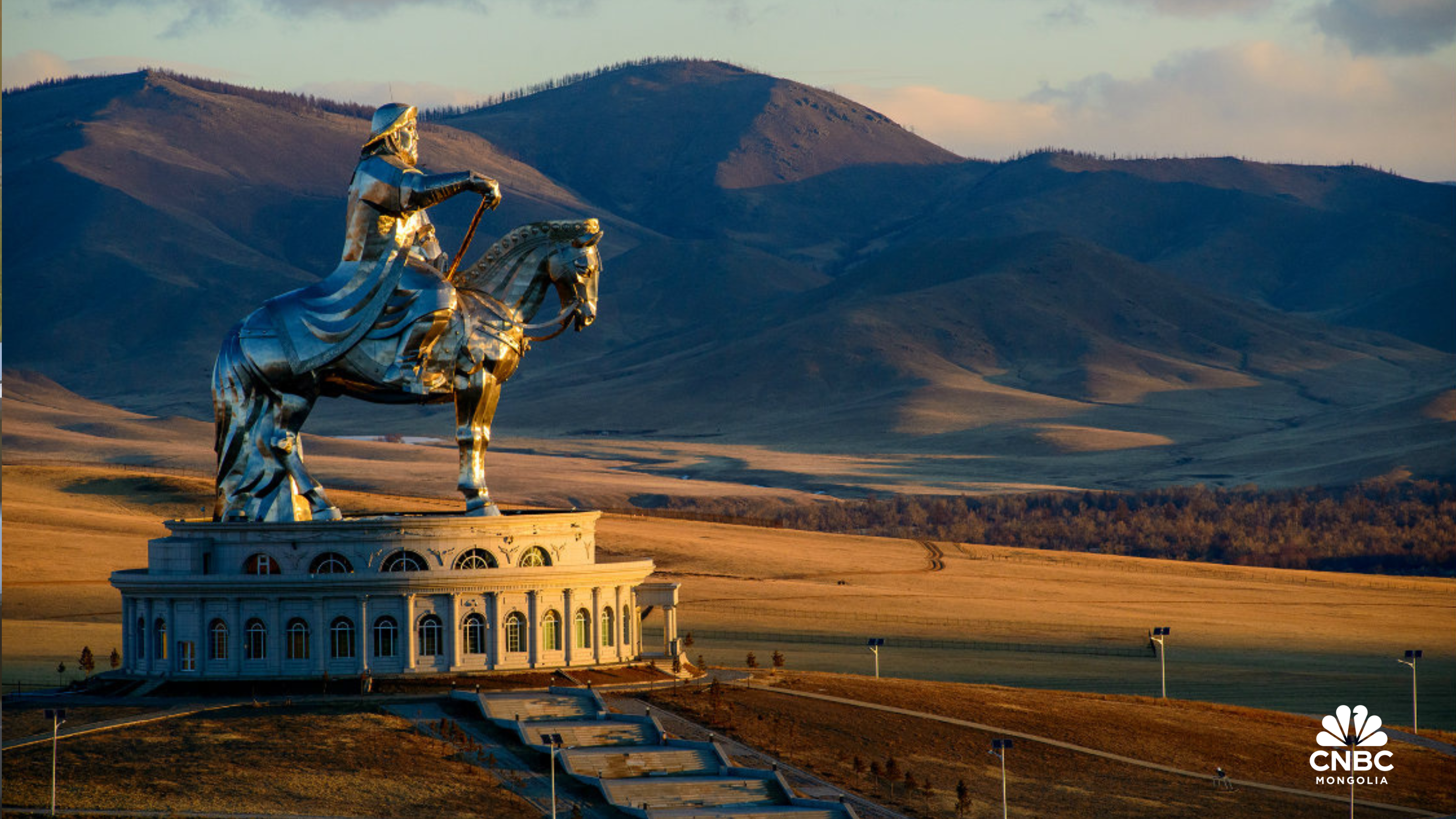 journalist-news-h2os3