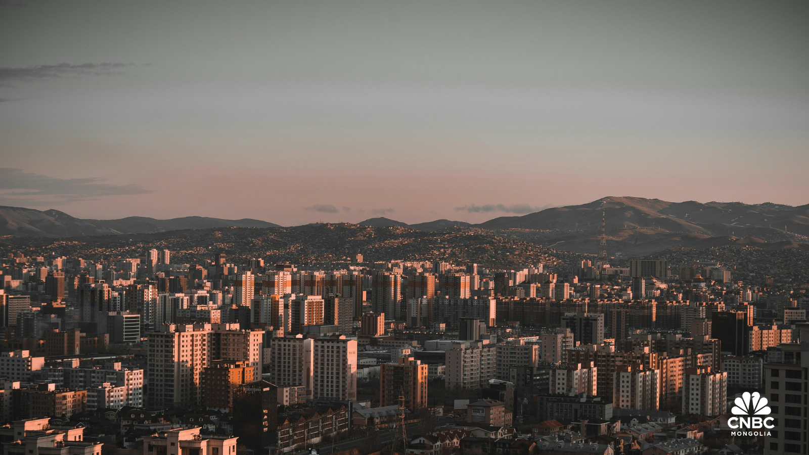 journalist-news-hx1r3