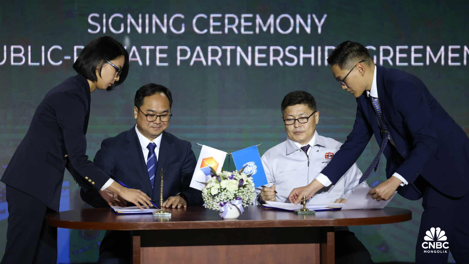 journalist-news-h1fj7